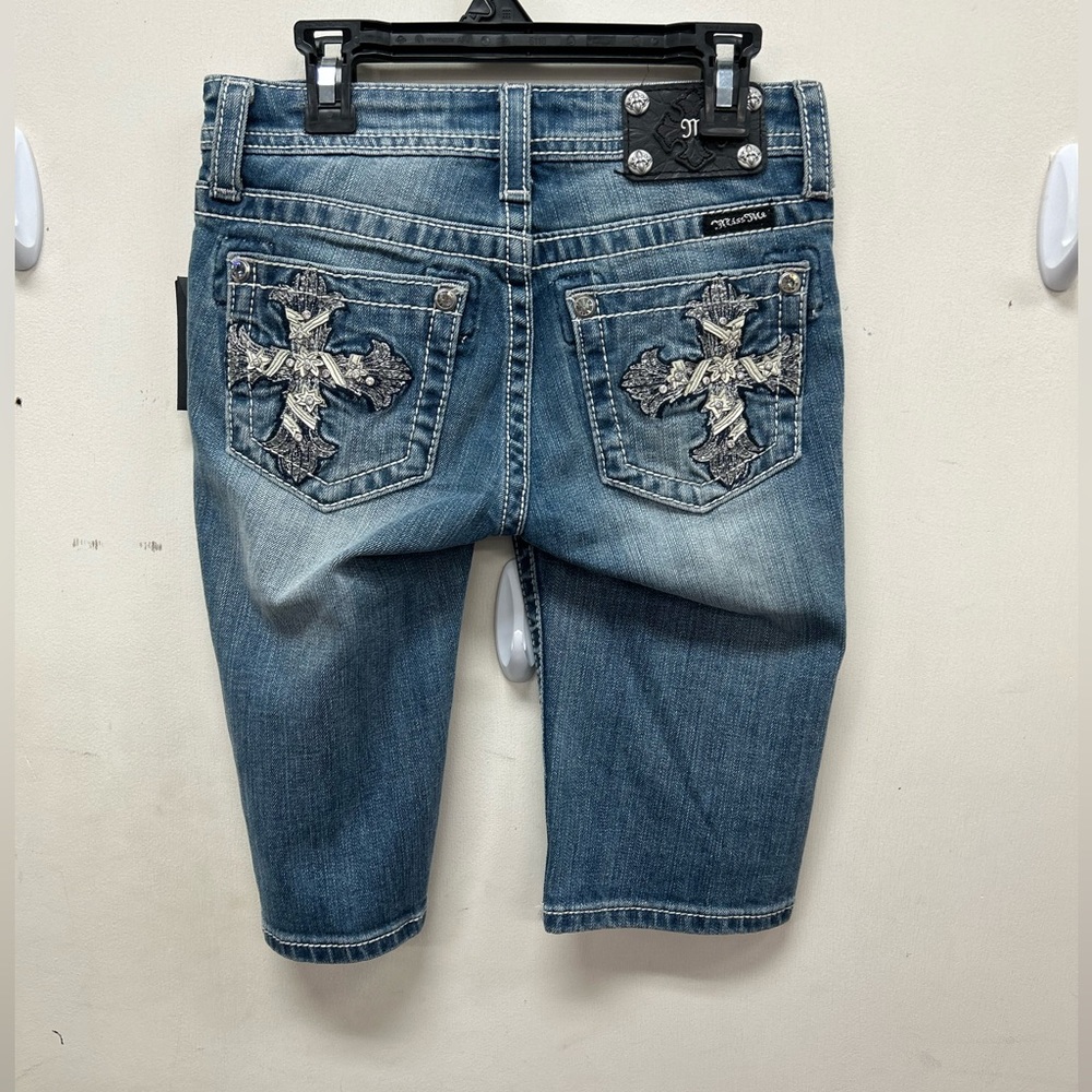Girl’s Cross Miss Me Bermuda Shorts